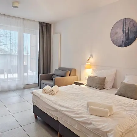 Апартаменты Holidayhomepl Aquamarina Prima 04 Z Tarasem Przy Plazy