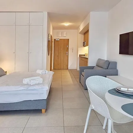 Holidayhomepl Aquamarina Prima 04 Z Tarasem Przy Plazy Апартаменты