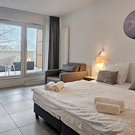Holidayhomepl Aquamarina Prima 04 Z Tarasem Przy Plazy Апартаменты Мендзыздрое